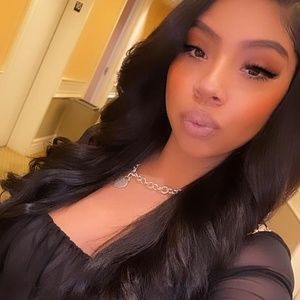 Meet your Posher, Karla